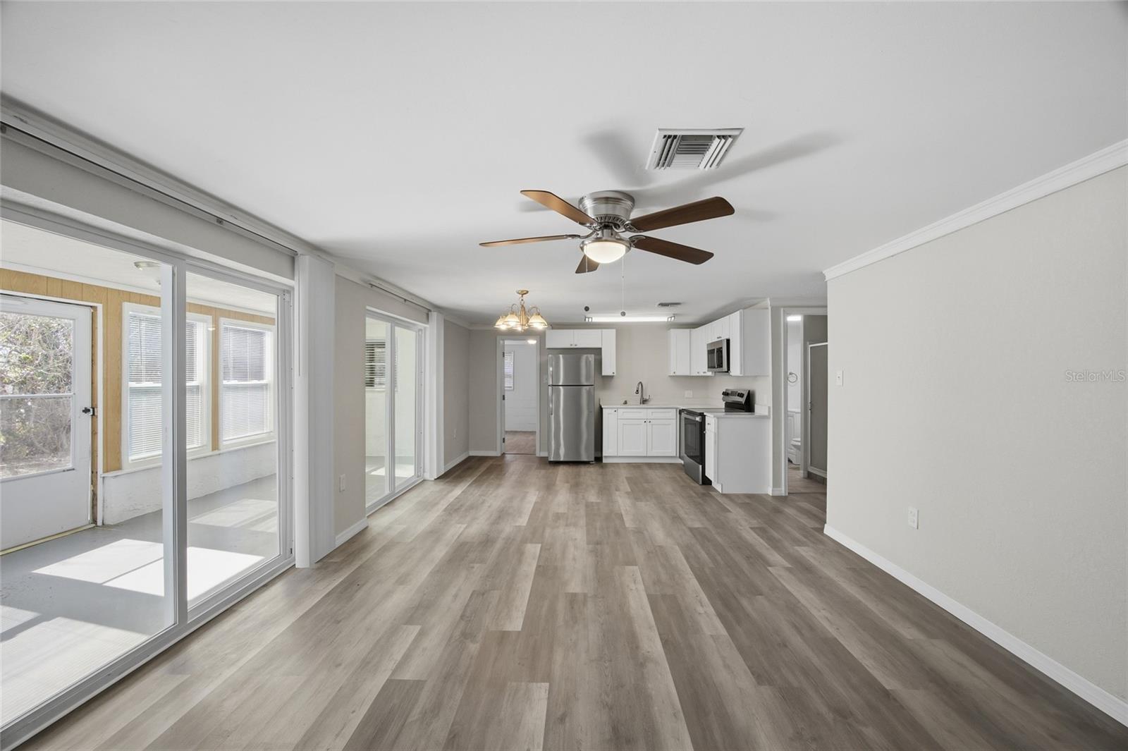 Image 4 of 27 For 7410 Mako Drive