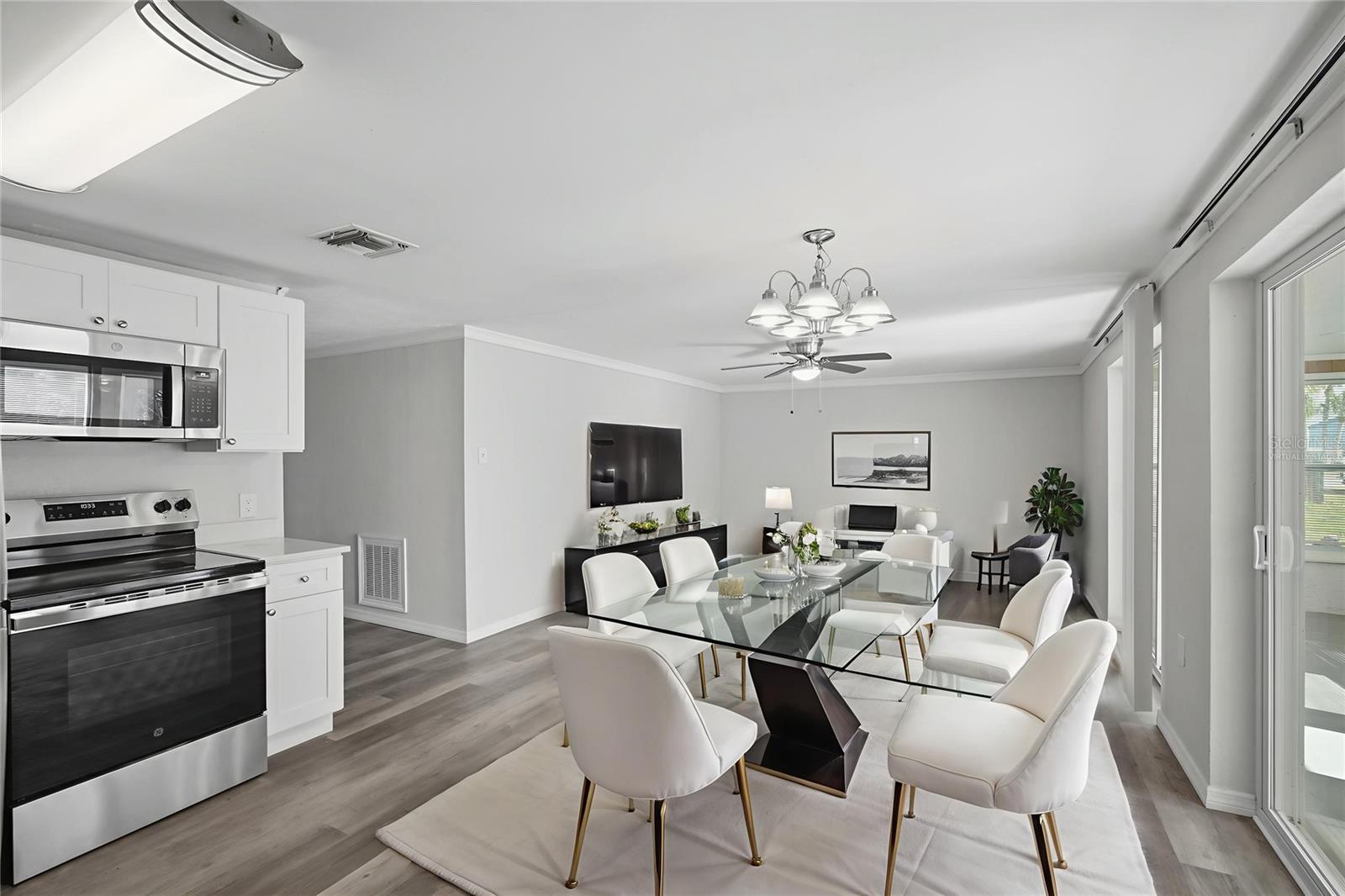 Image 7 of 27 For 7410 Mako Drive