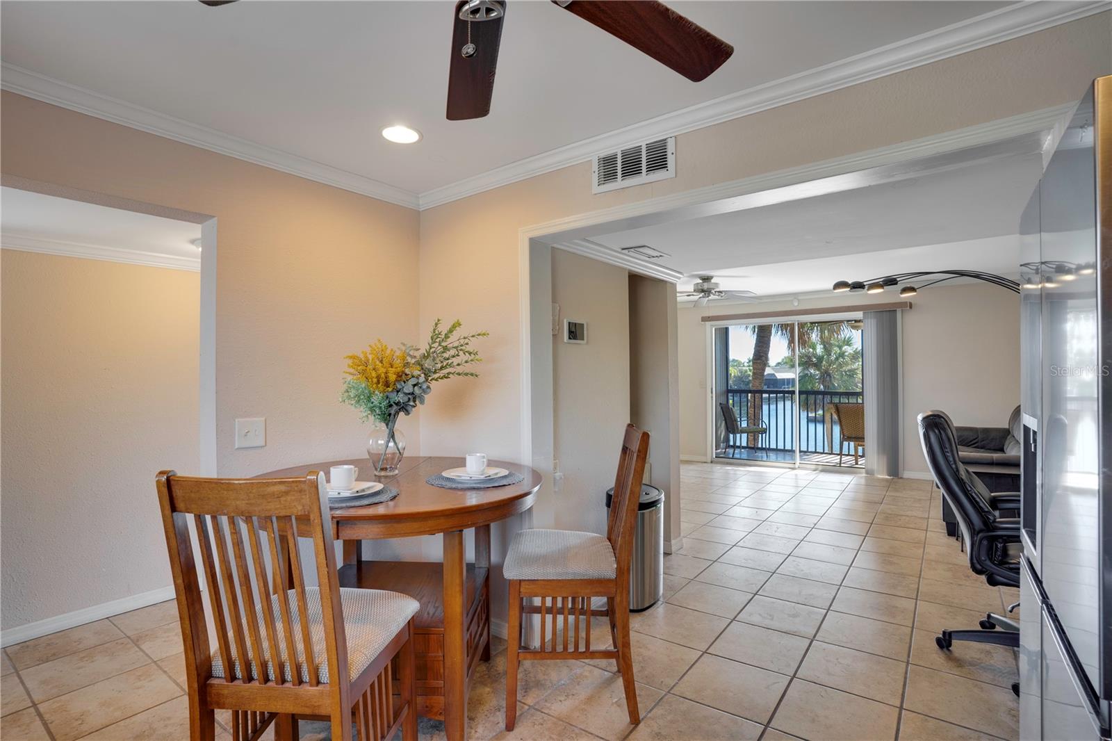 Image 6 of 34 For 6315 Newtown Circle 15b3