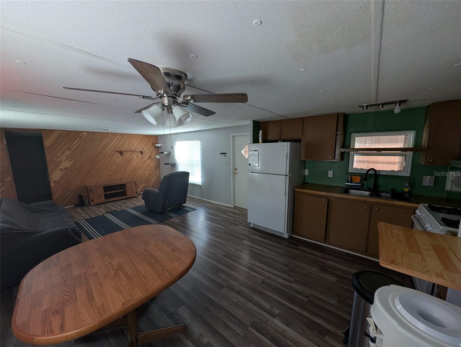 Image 22 of 25 For 1651 3rd Street