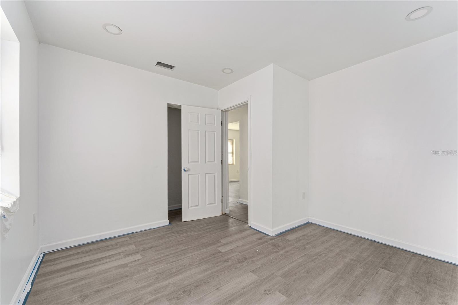 Image 7 of 25 For 1651 3rd Street