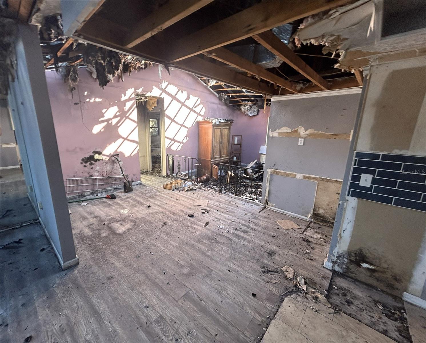 Image 3 of 7 For 8807 Heather Boulevard