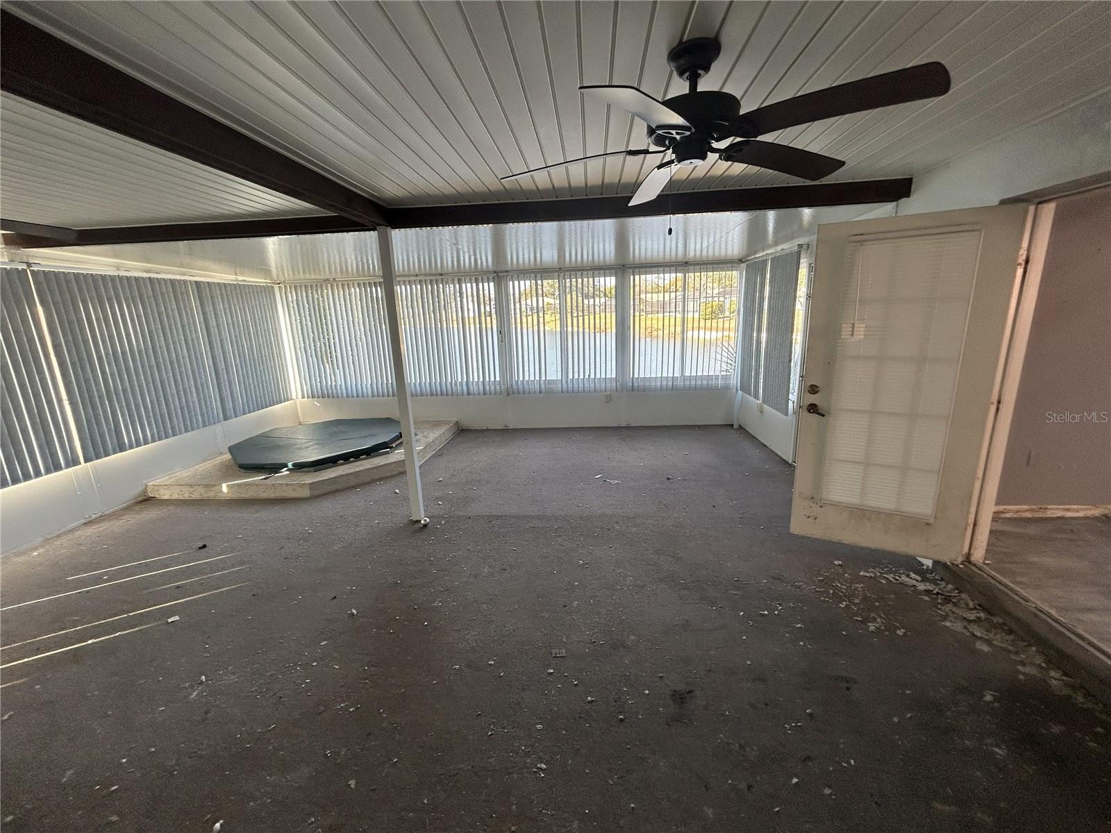 Image 5 of 7 For 8807 Heather Boulevard