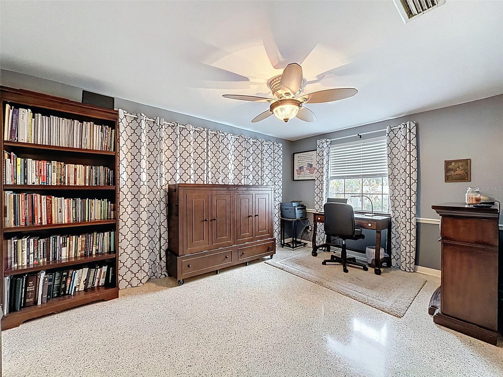 Image 38 of 64 For 1602 Alder Way