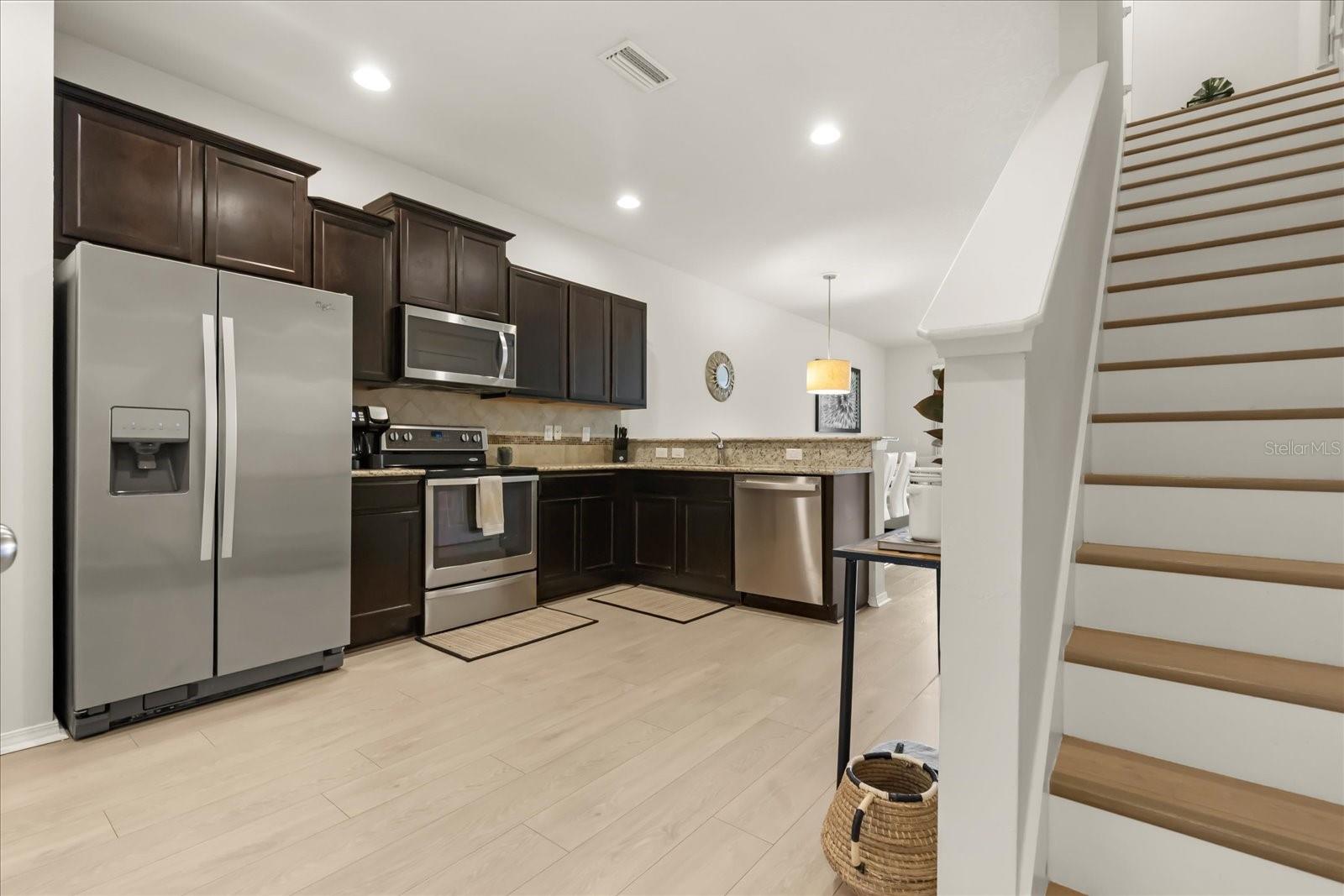 Image 5 of 34 For 4909 White Sanderling Court