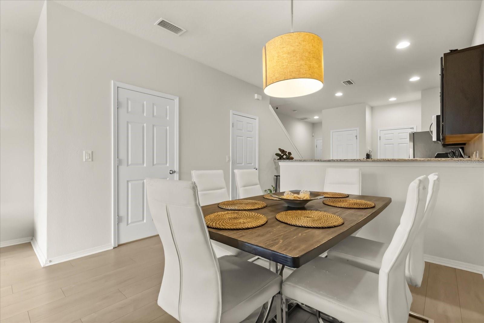 Image 9 of 34 For 4909 White Sanderling Court