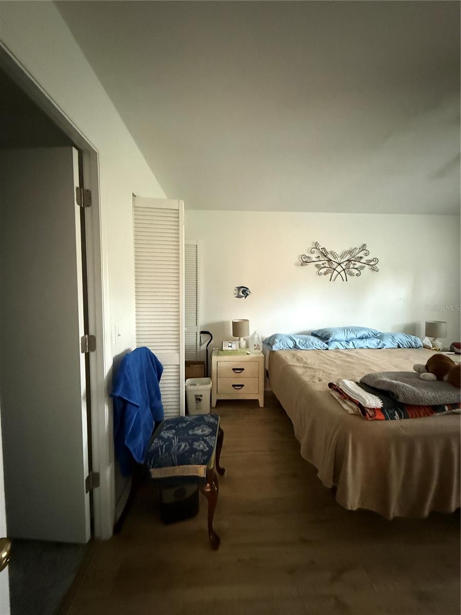 Image 11 of 19 For 1196 Mission Circle 46e