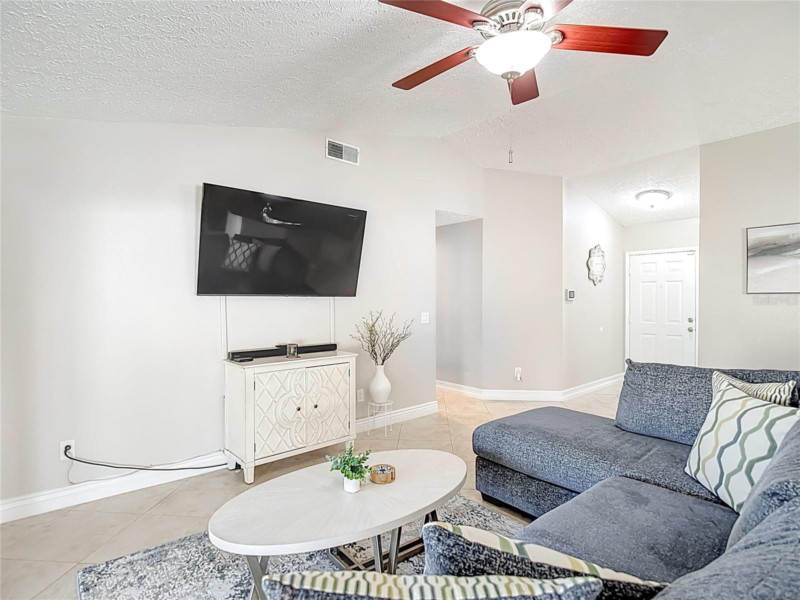 Image 16 of 72 For 21515 Curlew Court