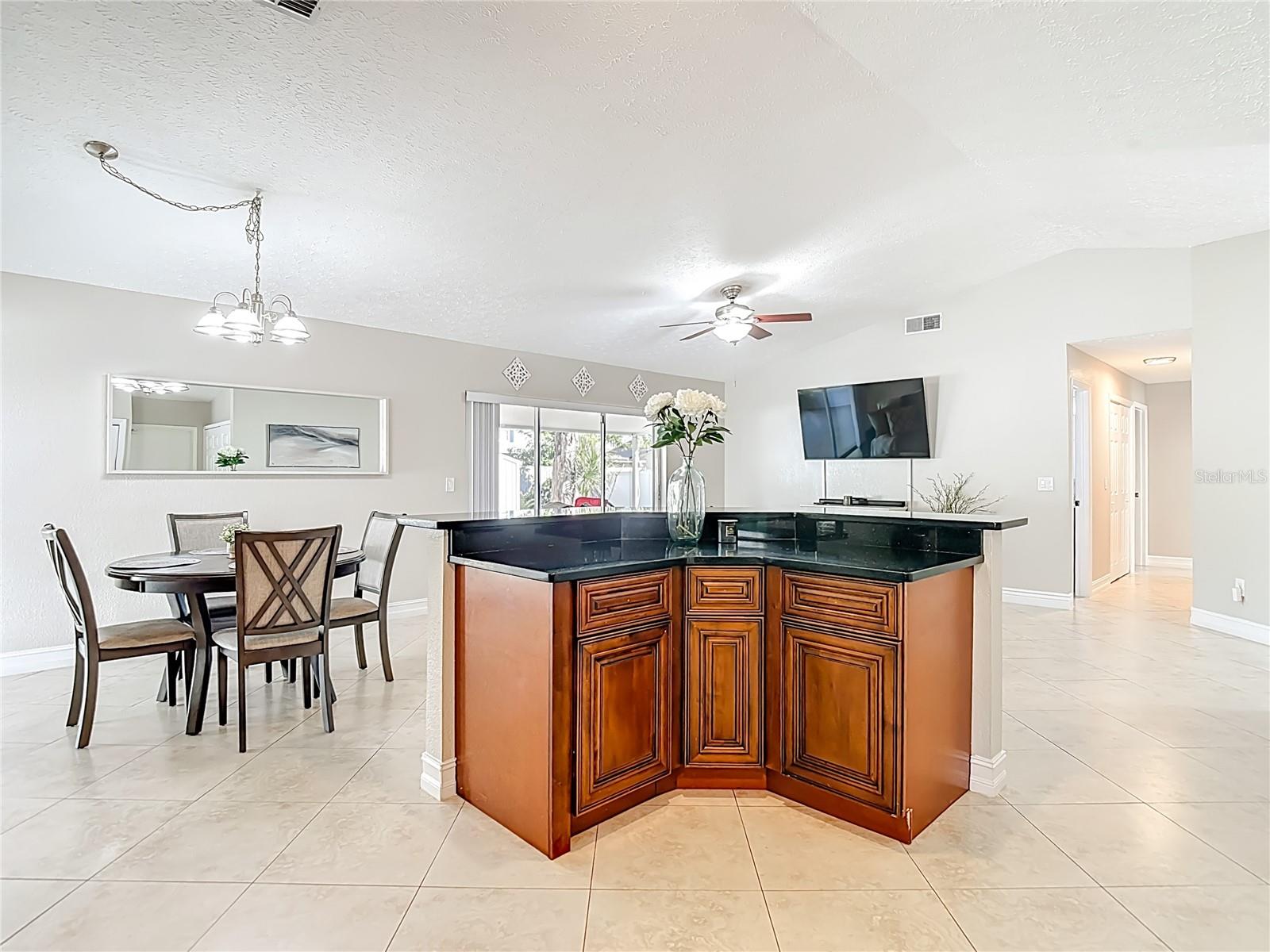 Image 23 of 72 For 21515 Curlew Court