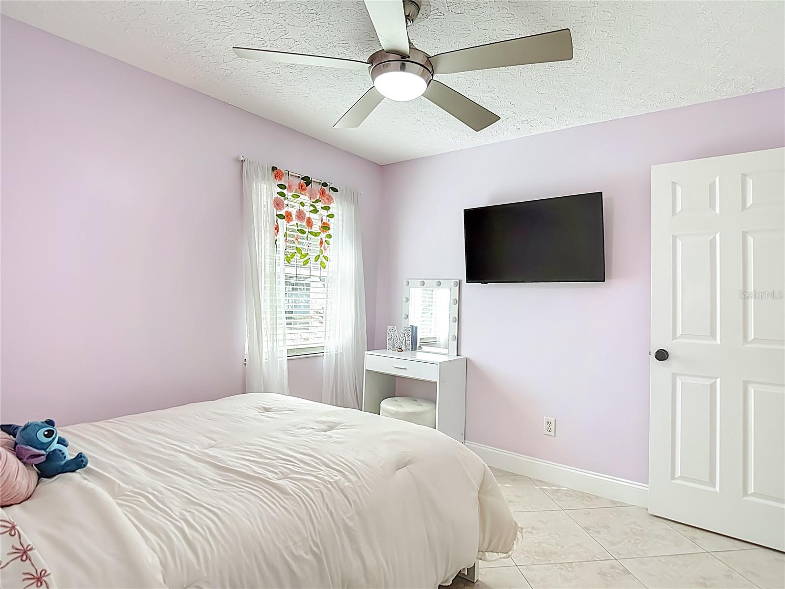 Image 37 of 72 For 21515 Curlew Court