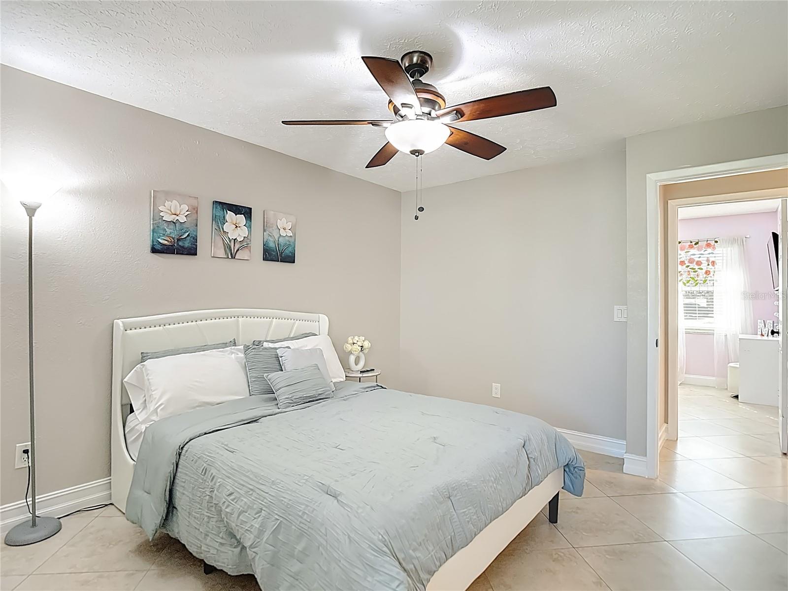 Image 44 of 72 For 21515 Curlew Court