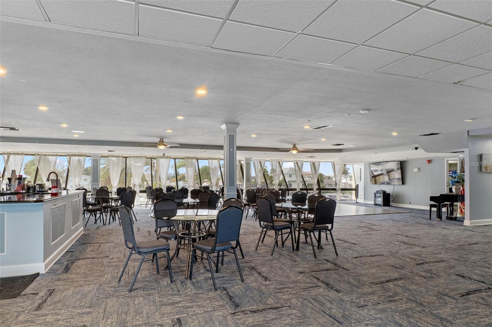 Image 26 of 40 For 5915 Sea Ranch Drive 805