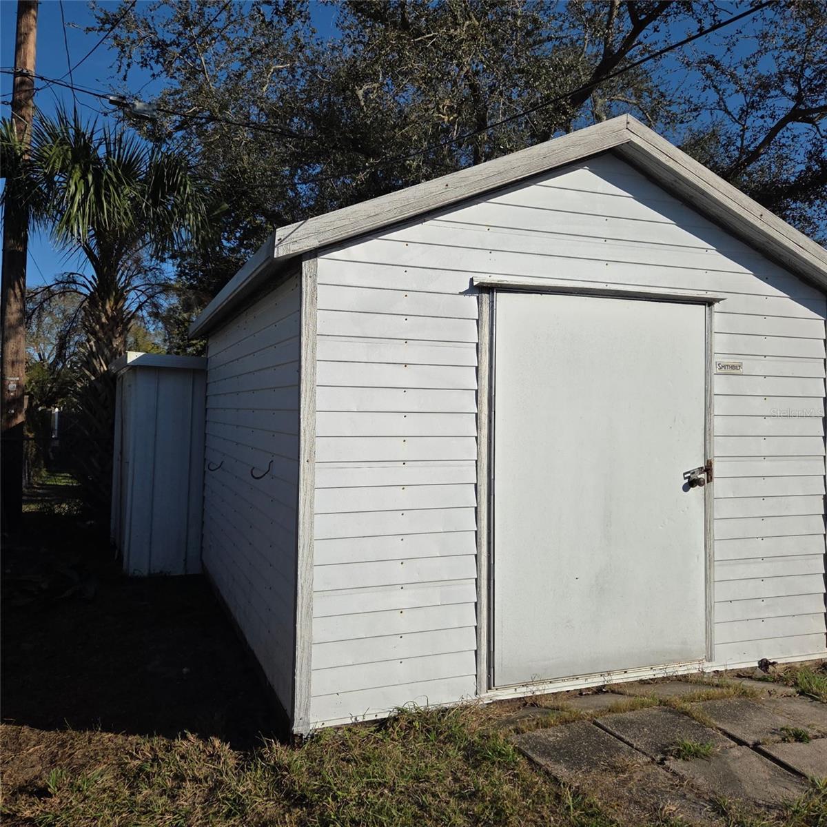 Image 22 of 37 For 4642 Belfast Drive