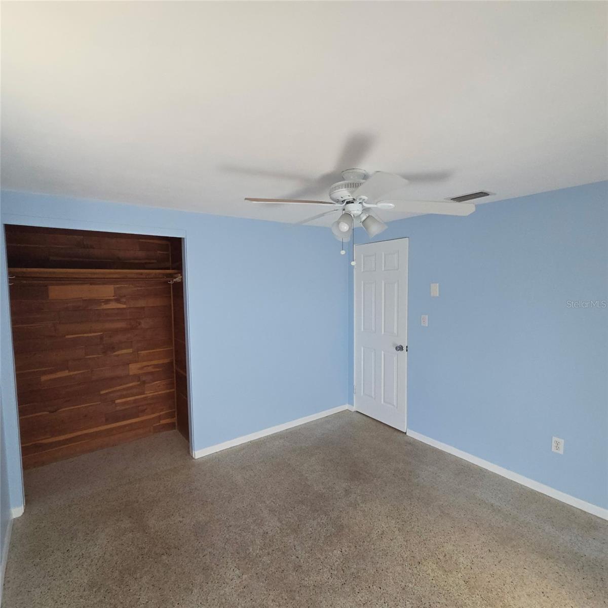 Image 36 of 37 For 4642 Belfast Drive