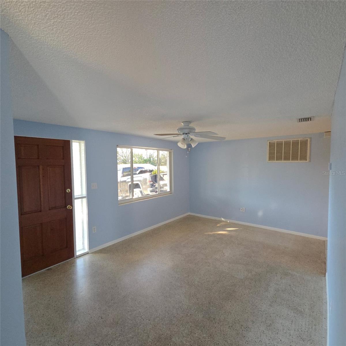 Image 37 of 37 For 4642 Belfast Drive