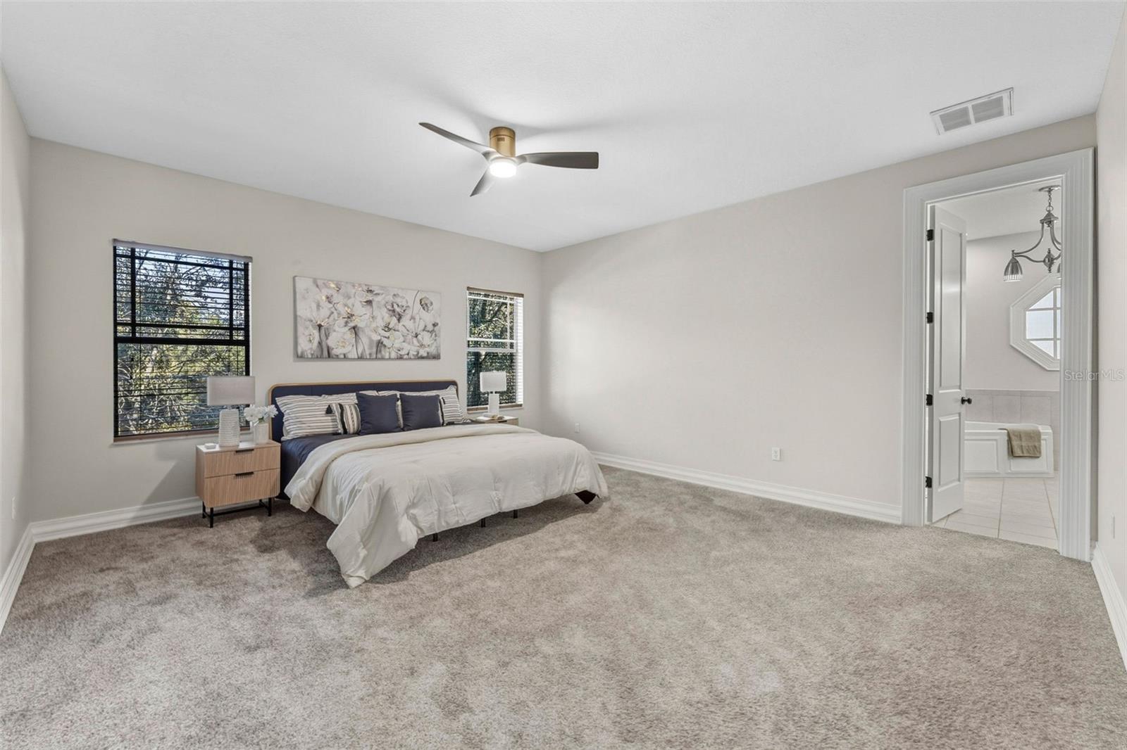 Listing photo id 21 for 2722 Myrtle Avenue