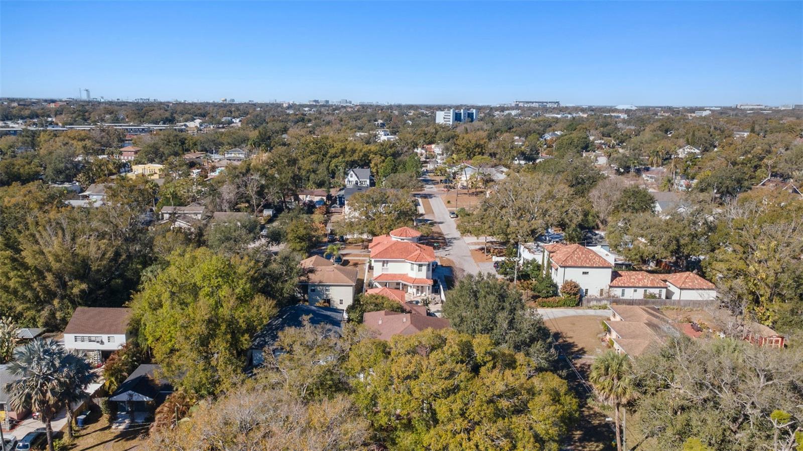 Listing photo id 41 for 2722 Myrtle Avenue