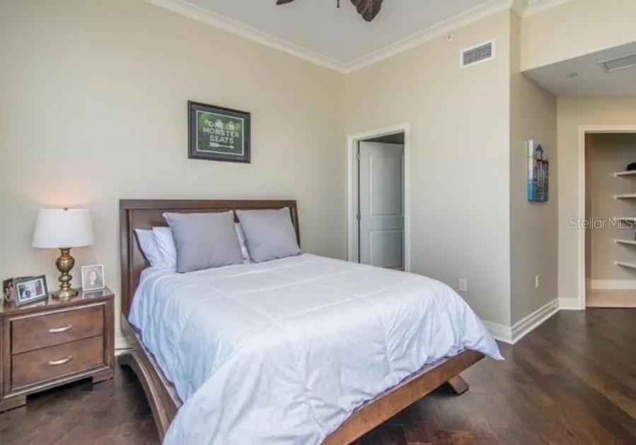 Listing photo id 4 for 1209 Cumberland Avenue 901