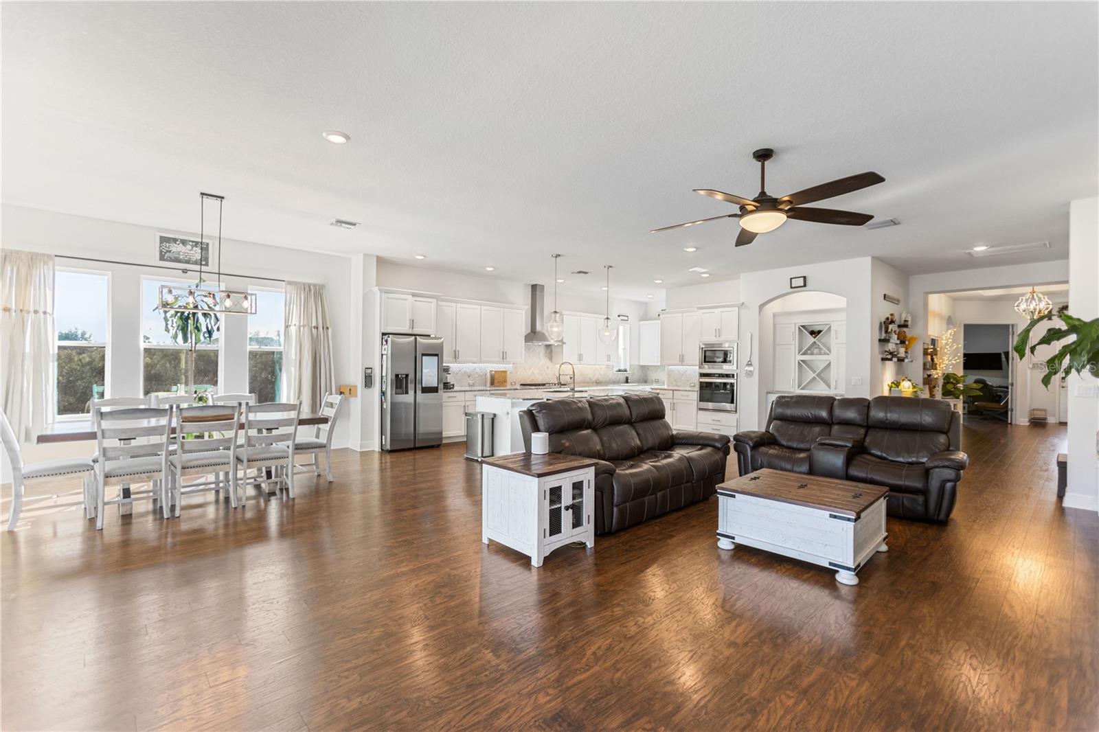 Image 12 of 59 For 4289 Tour Trace