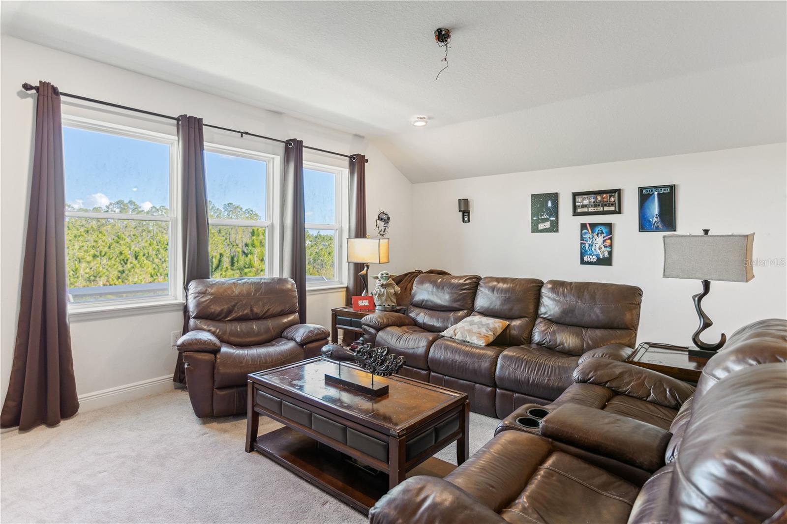 Image 34 of 59 For 4289 Tour Trace