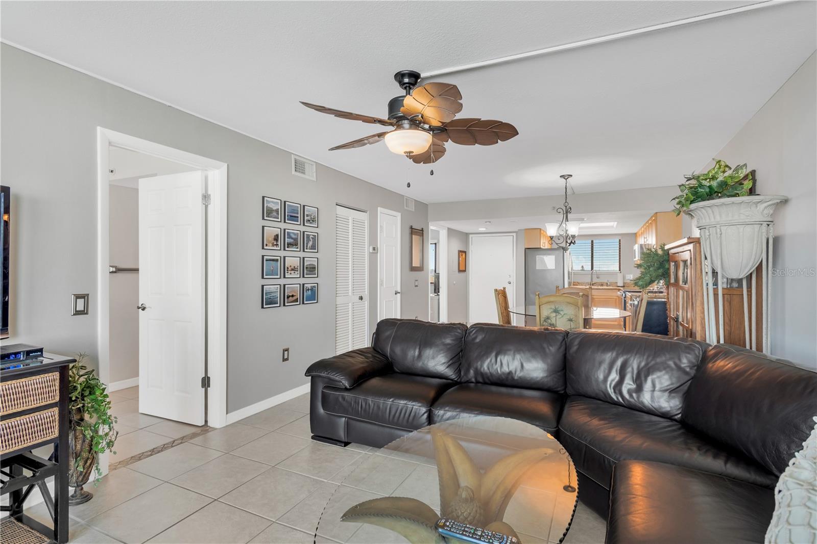 Image 11 of 39 For 6009 Sea Ranch Drive 415