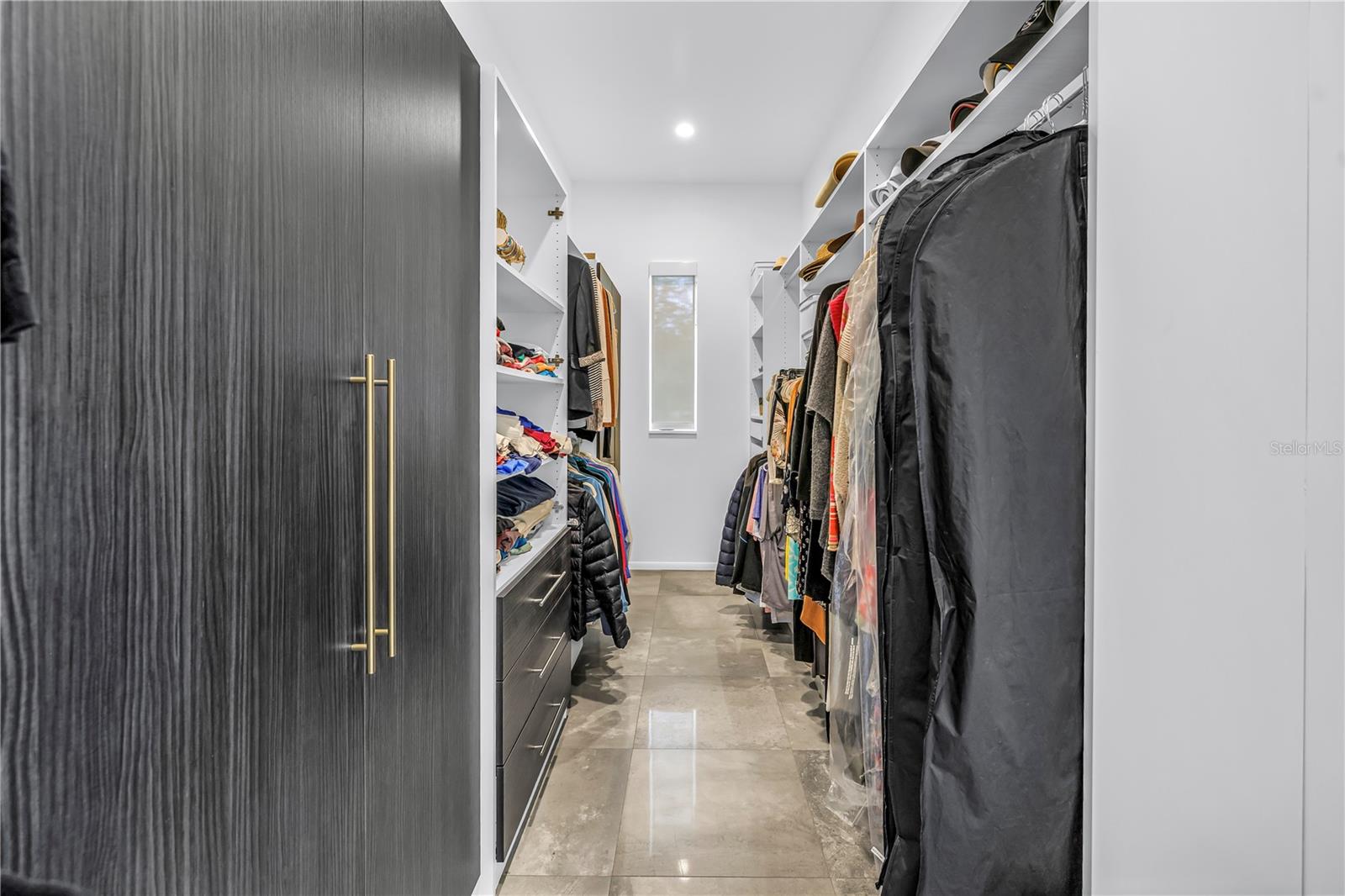 Listing photo id 29 for 3324 Walnut Street Ne