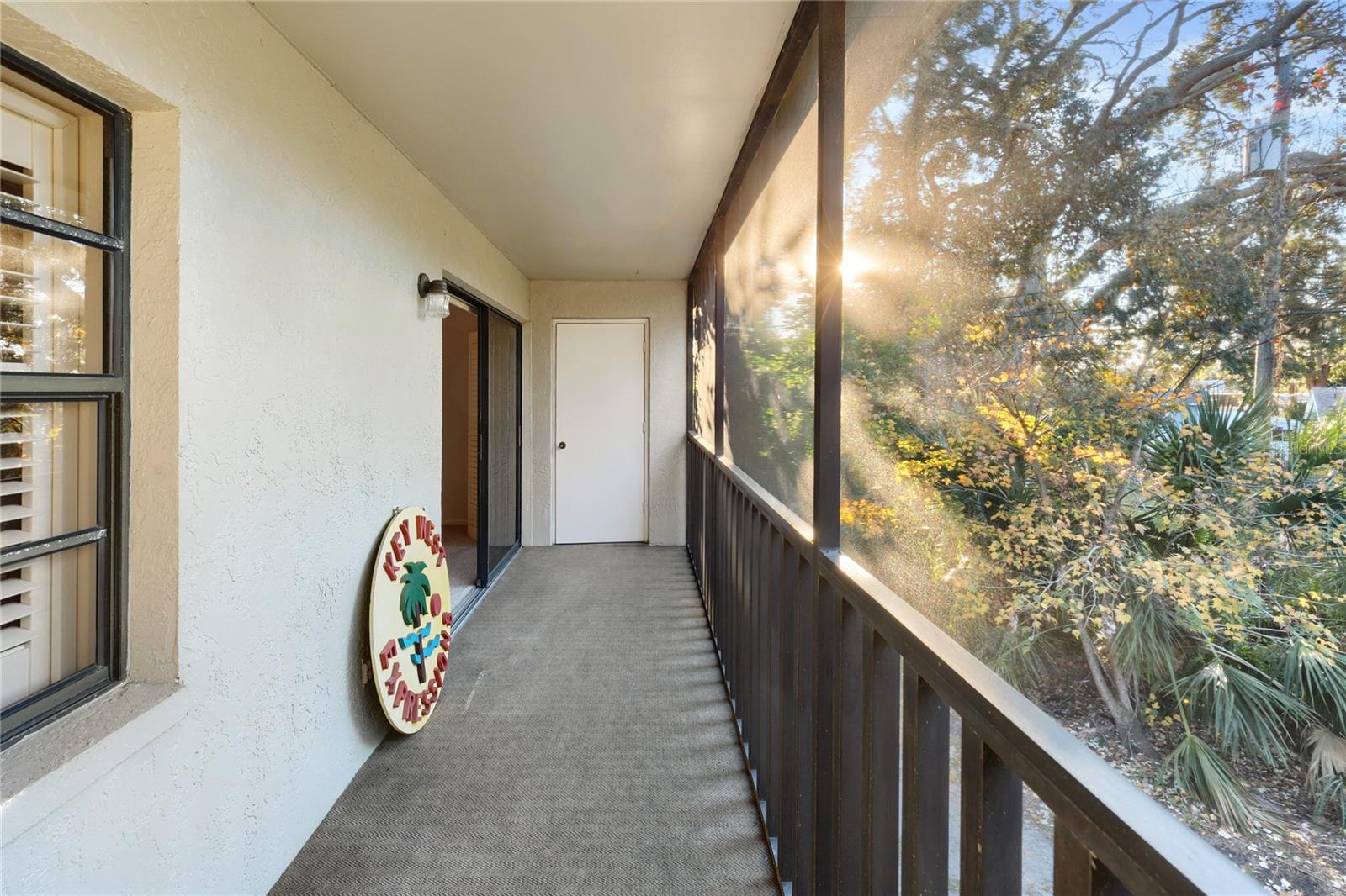 Image 25 of 32 For 101 Lake Avenue Ne 209