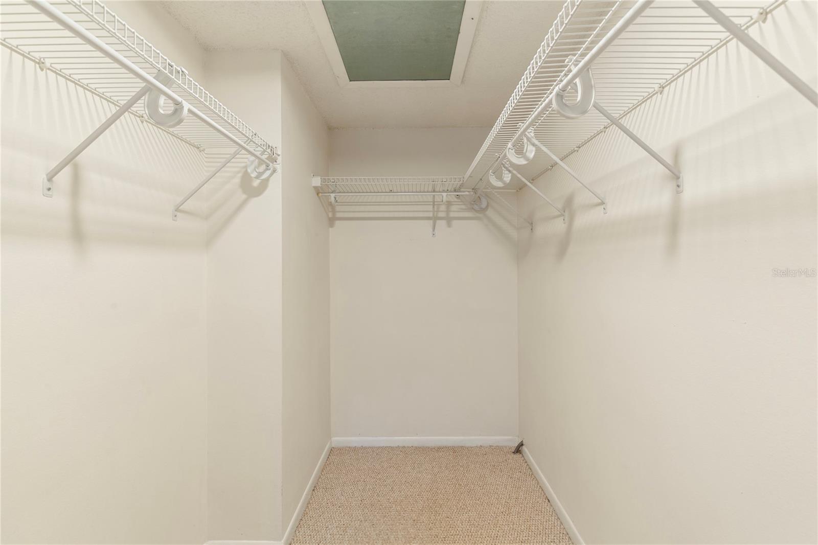 Image 31 of 32 For 101 Lake Avenue Ne 209