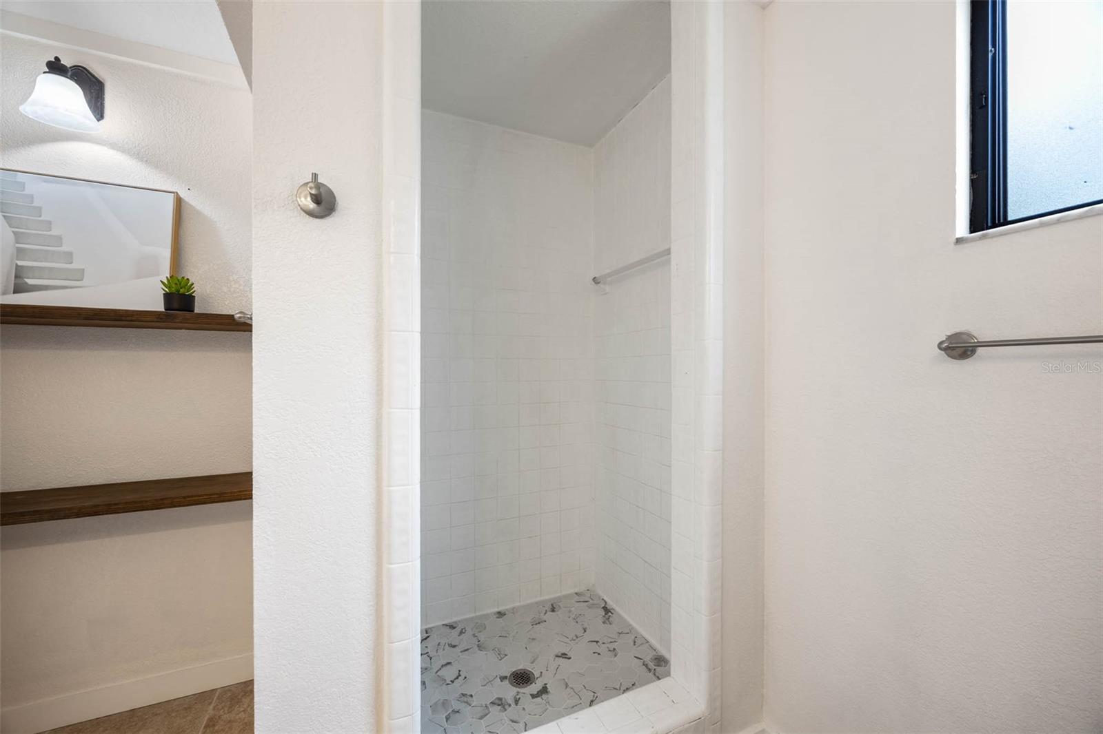 Image 23 of 38 For 12756 Poinsettia Avenue