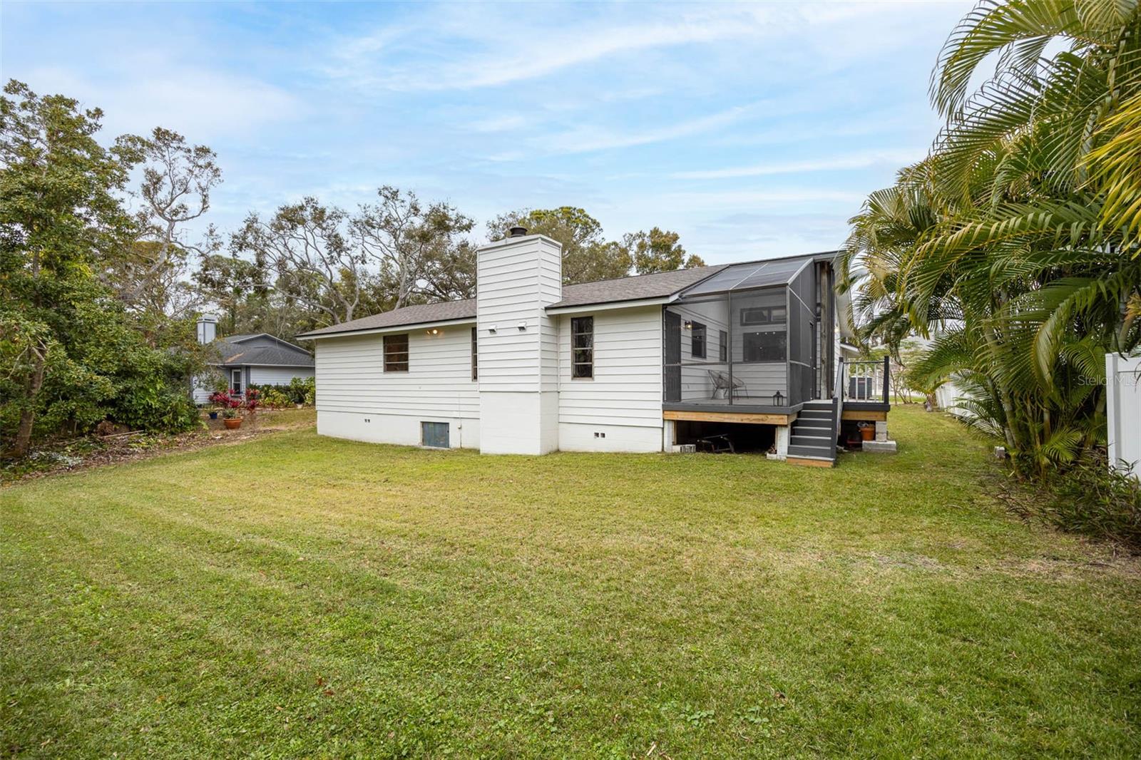 Image 33 of 38 For 12756 Poinsettia Avenue