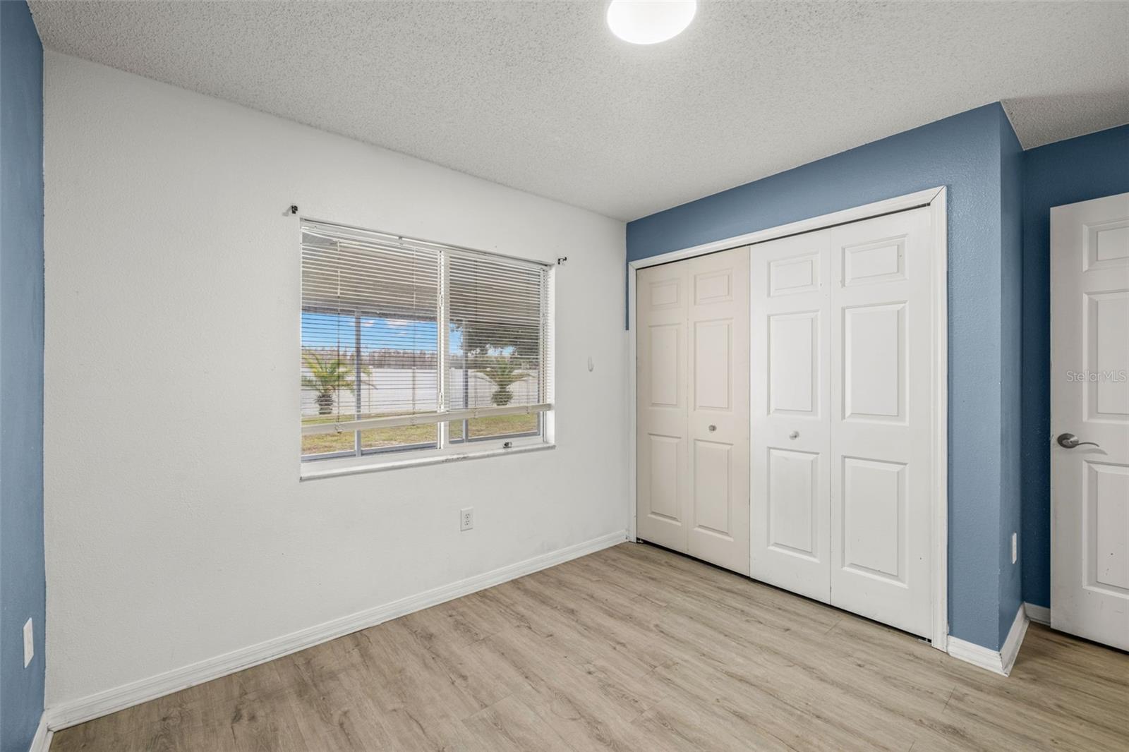 Image 19 of 37 For 6114 School House Court