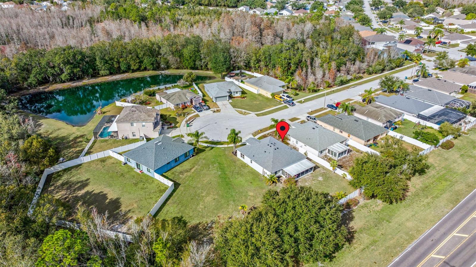 Image 31 of 37 For 6114 School House Court