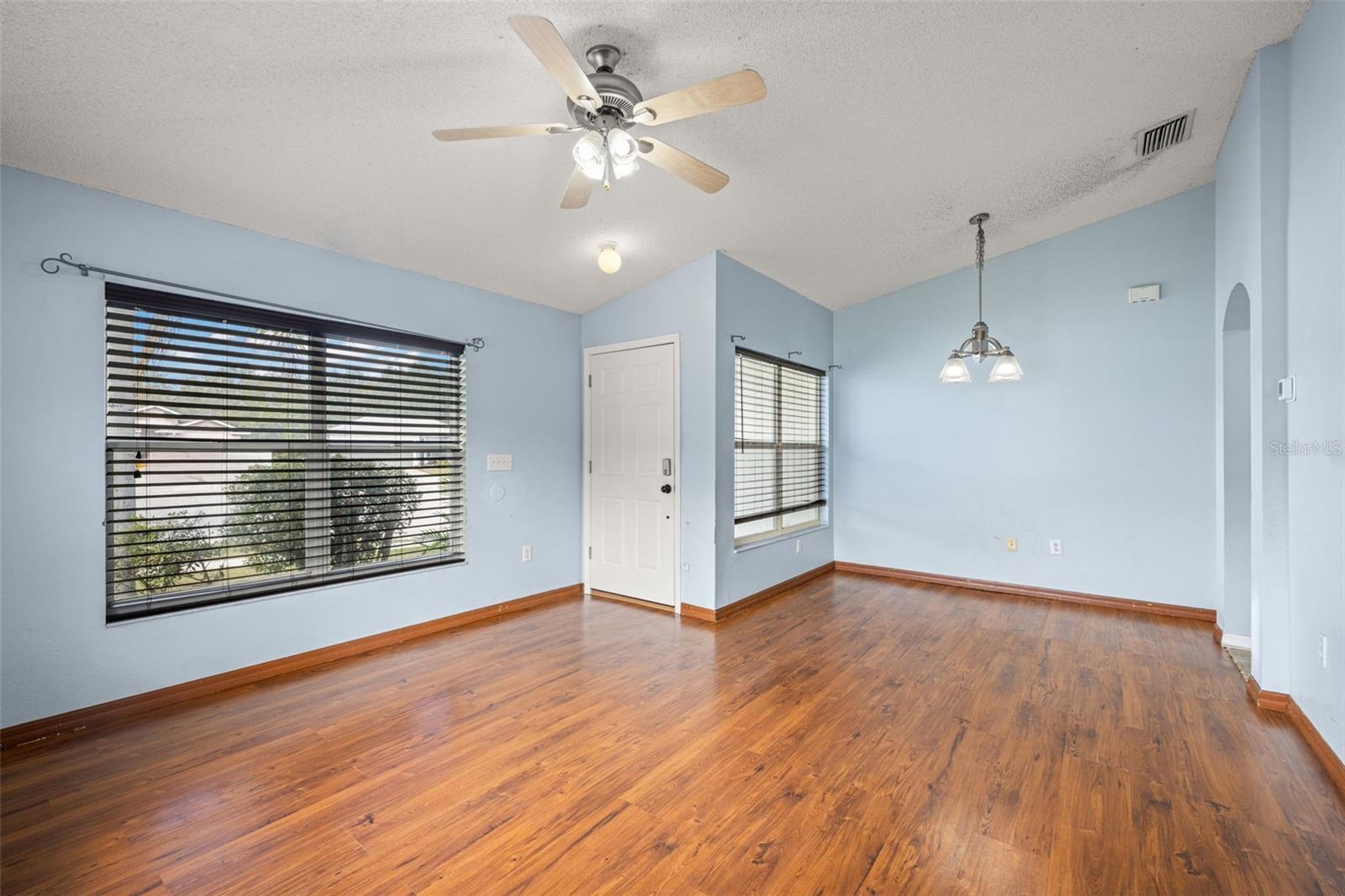 Image 6 of 37 For 6114 School House Court