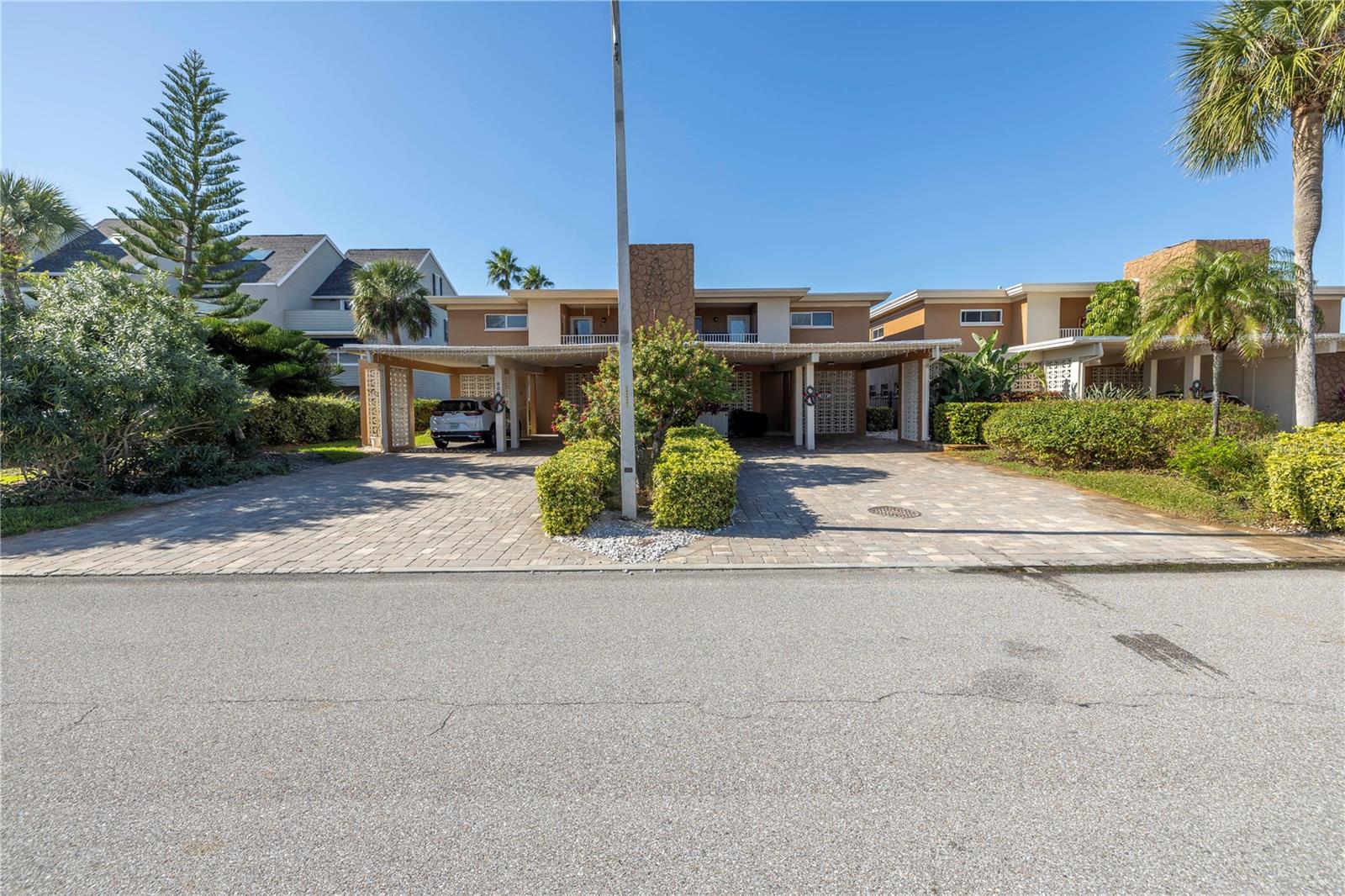 Image 51 of 75 For 800 Madonna Boulevard A