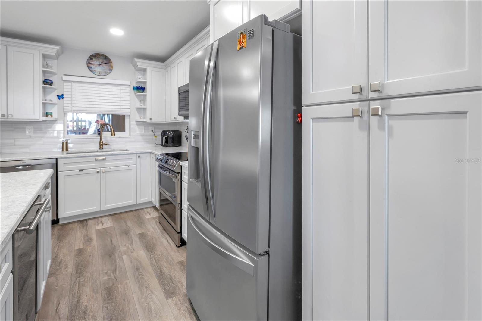 Image 9 of 75 For 800 Madonna Boulevard A