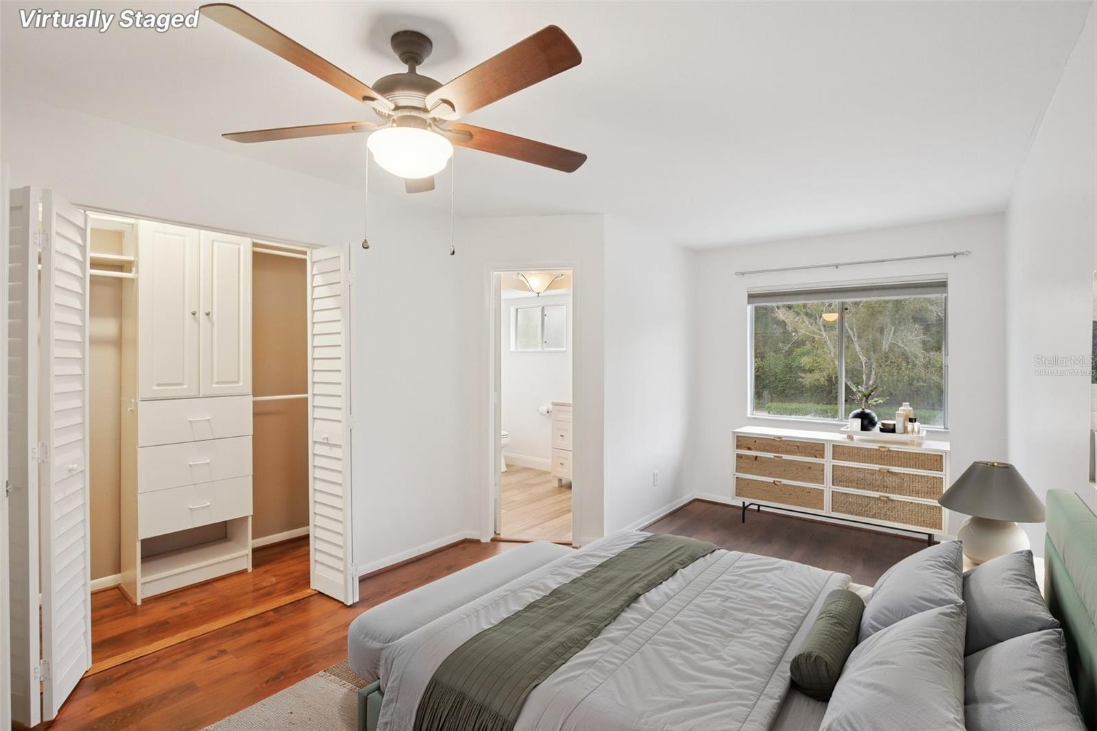 Image 19 of 29 For 500 New York Avenue 21