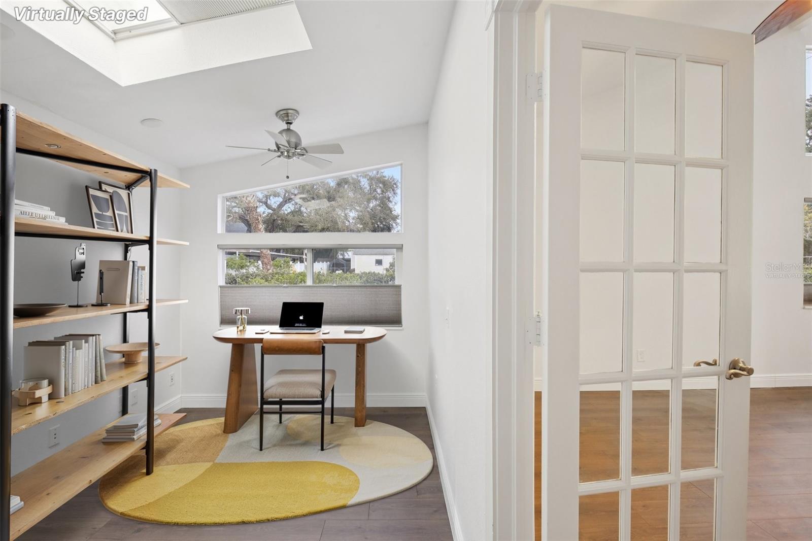 Image 5 of 29 For 500 New York Avenue 21