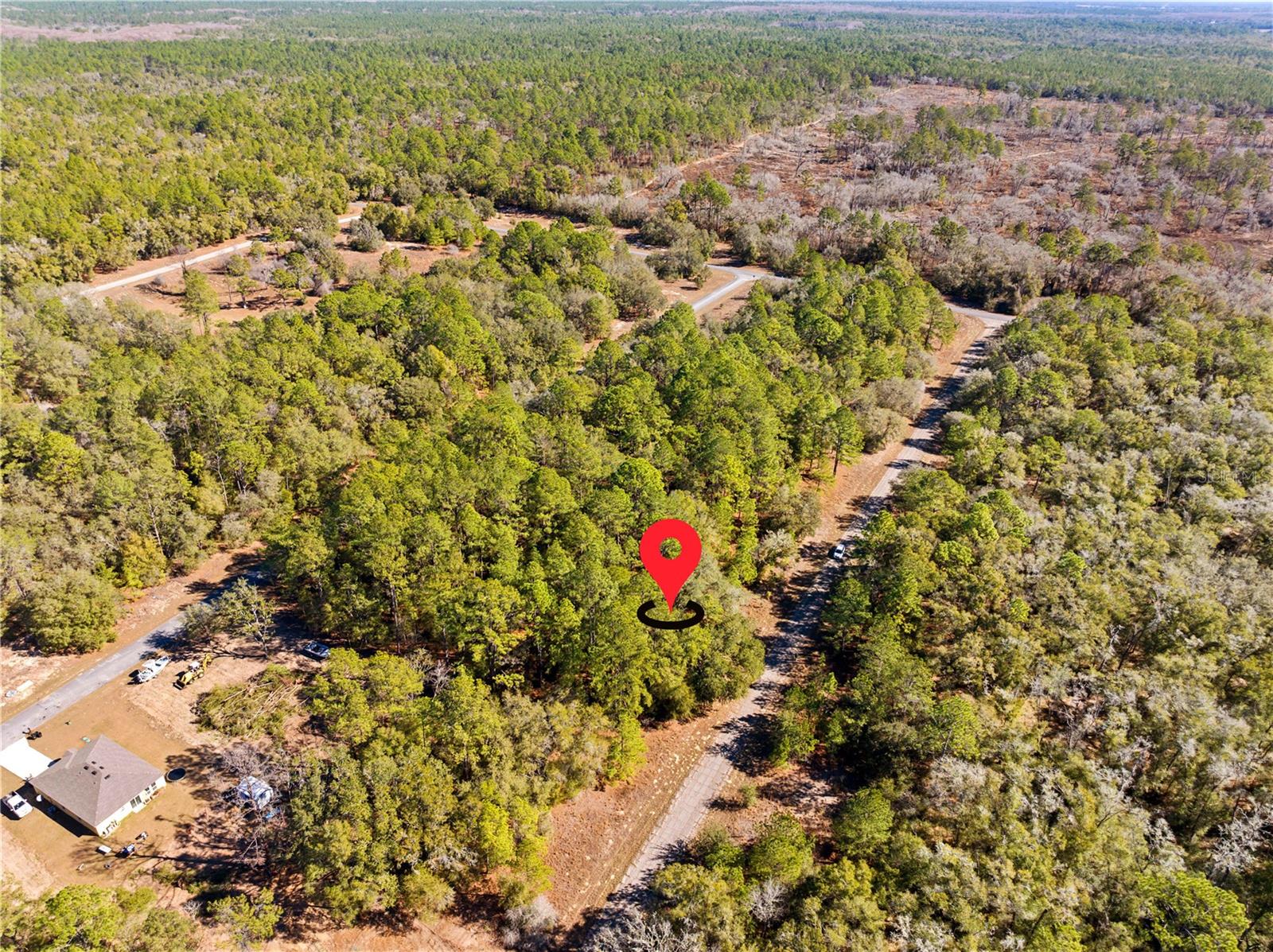 Listing photo id 2 for 1783 Ivydale Drive