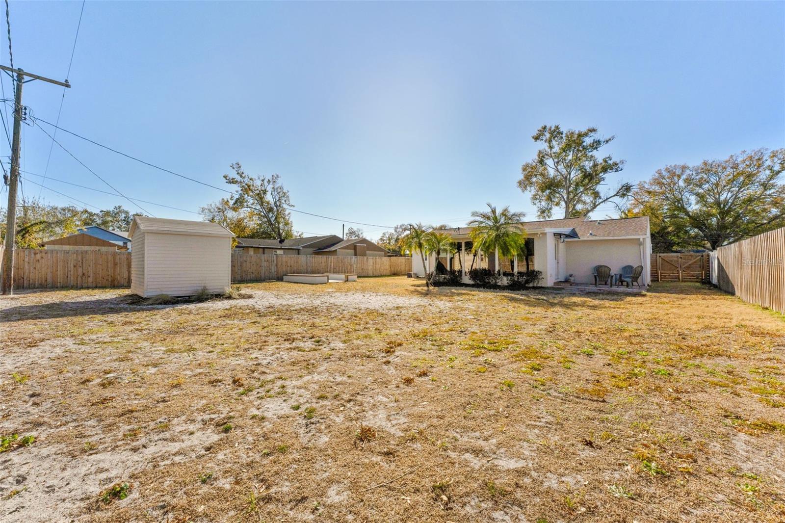 Listing photo id 29 for 5109 Rome Avenue