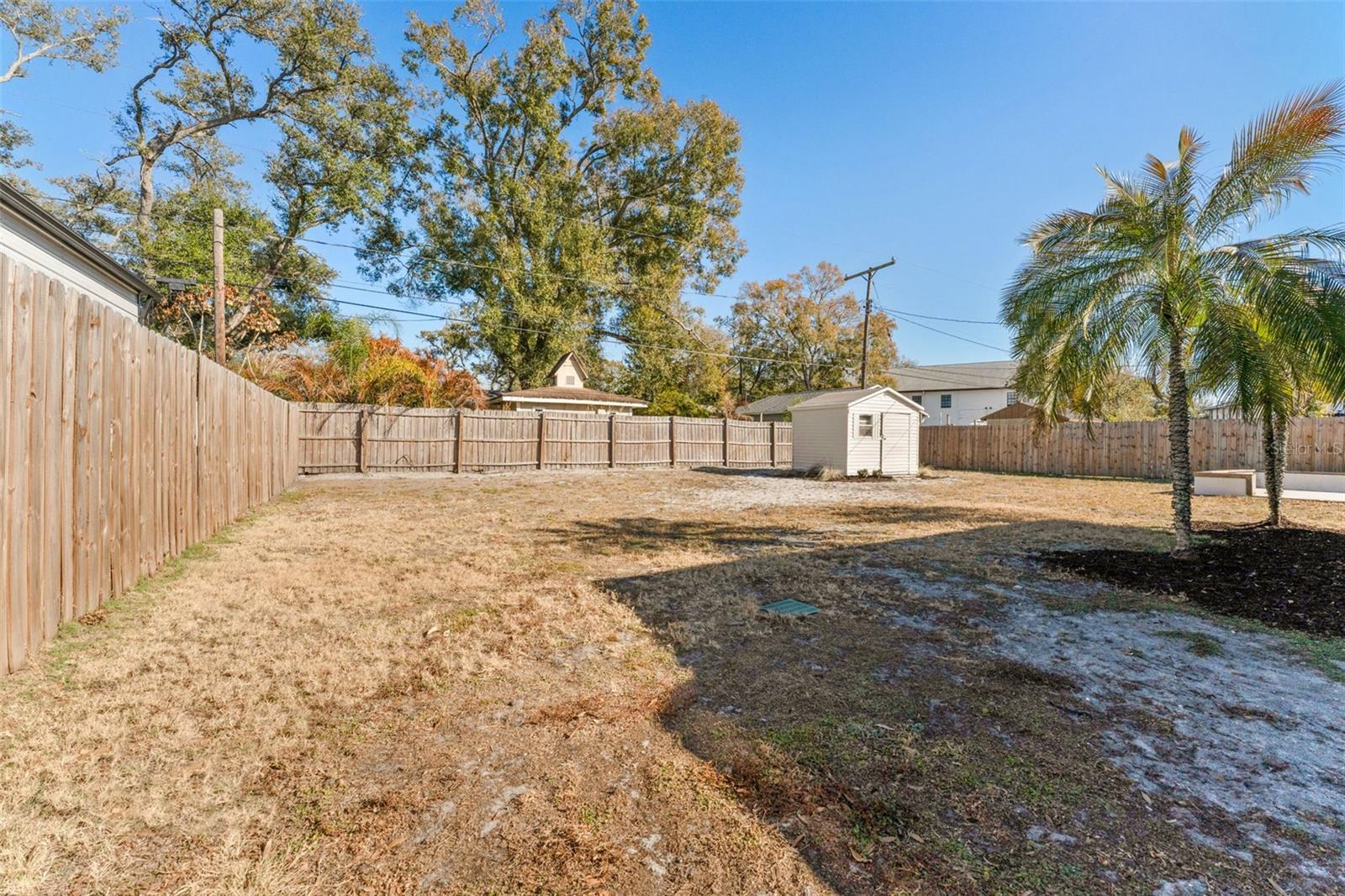 Listing photo id 30 for 5109 Rome Avenue