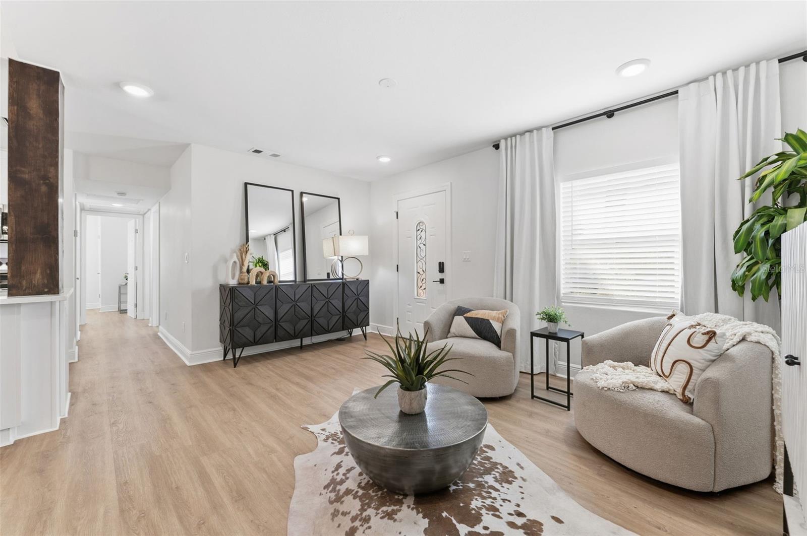 Listing photo id 5 for 5109 Rome Avenue