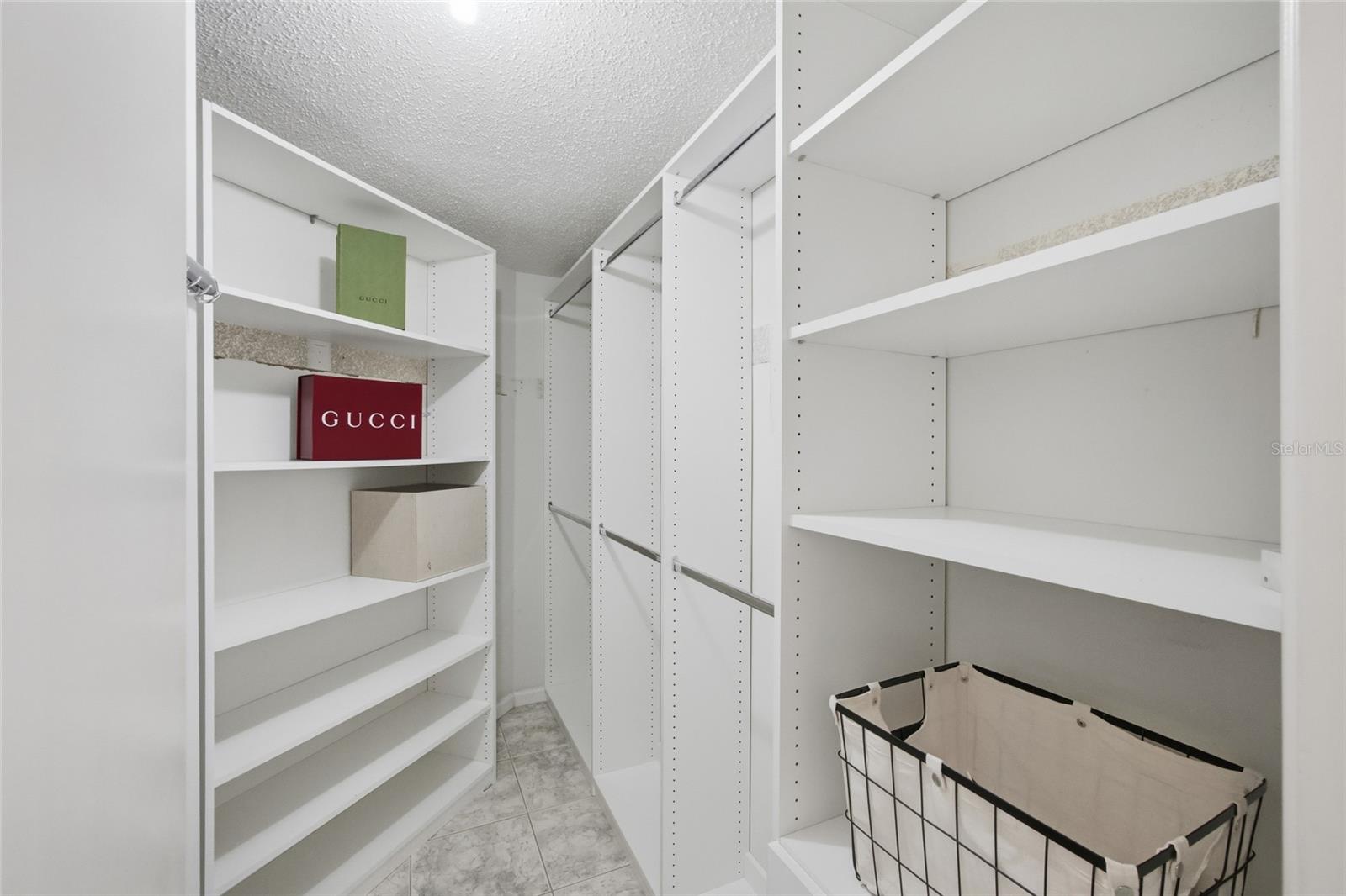 Image 14 of 34 For 5903 Birchwood Drive