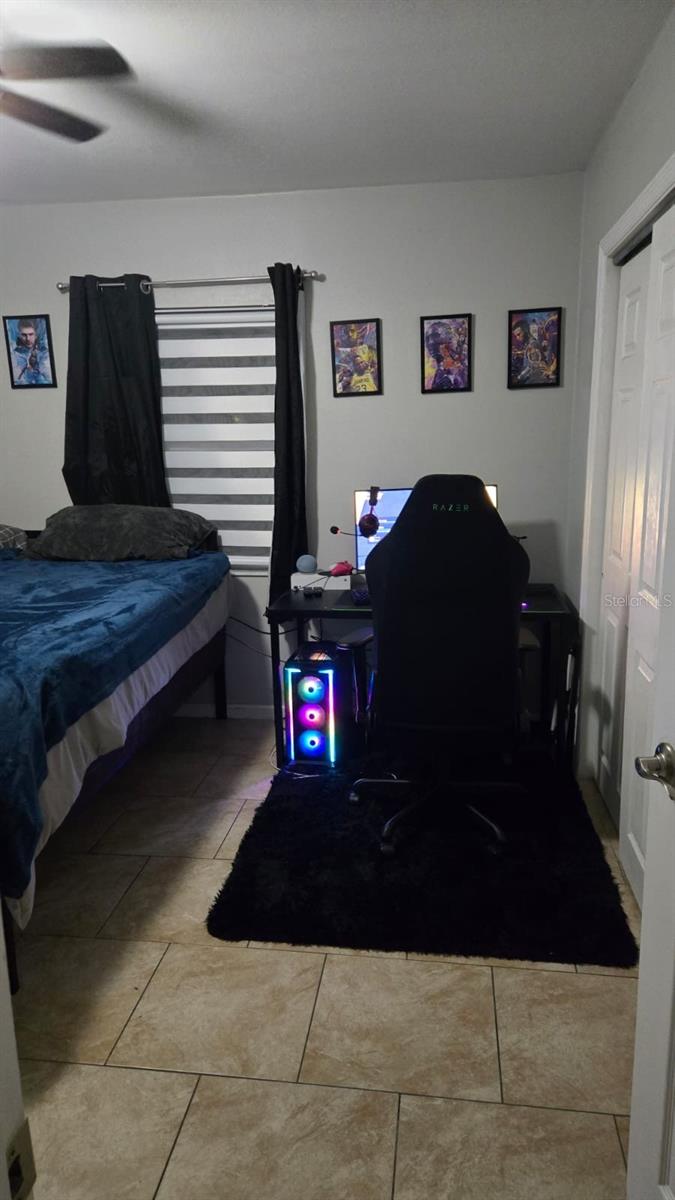 Image 17 of 23 For 10715 64th Ave