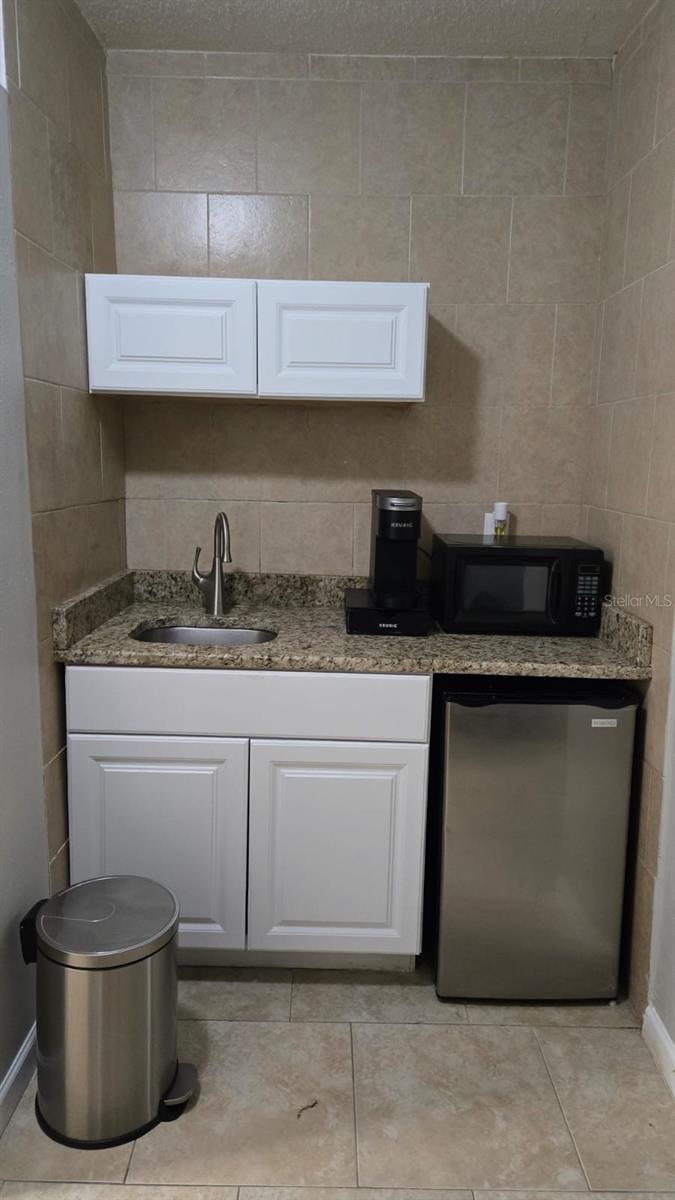 Image 9 of 23 For 10715 64th Ave