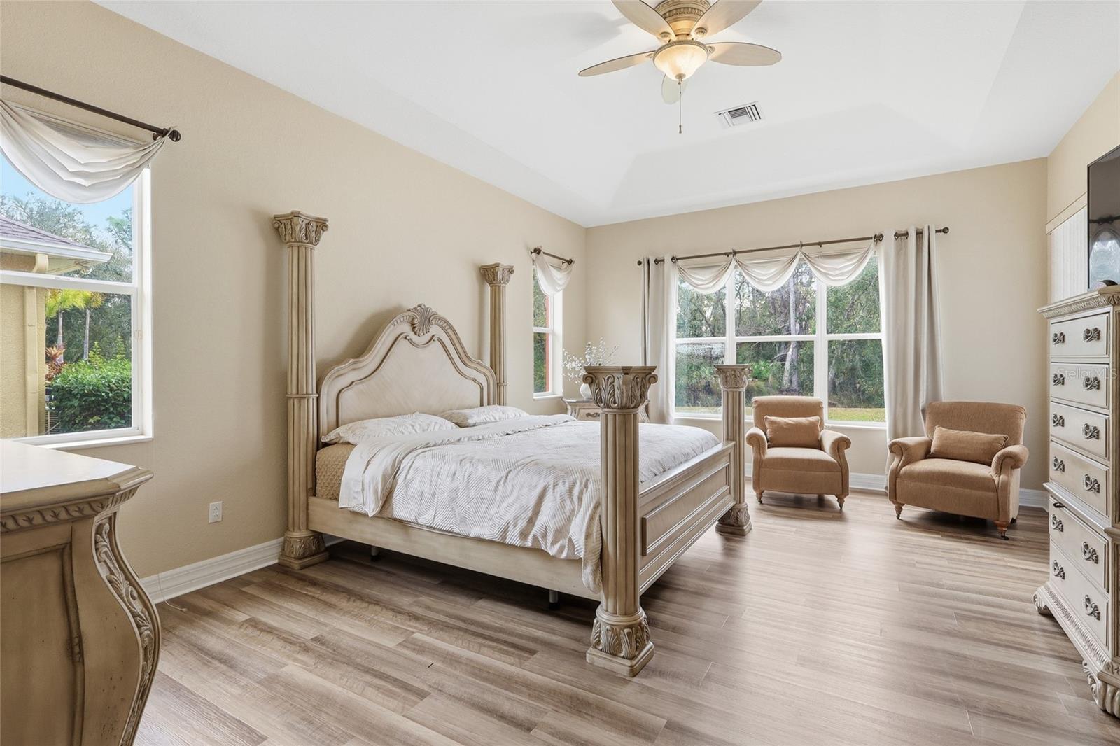 Image 20 of 54 For 11749 Newberry Grove Loop