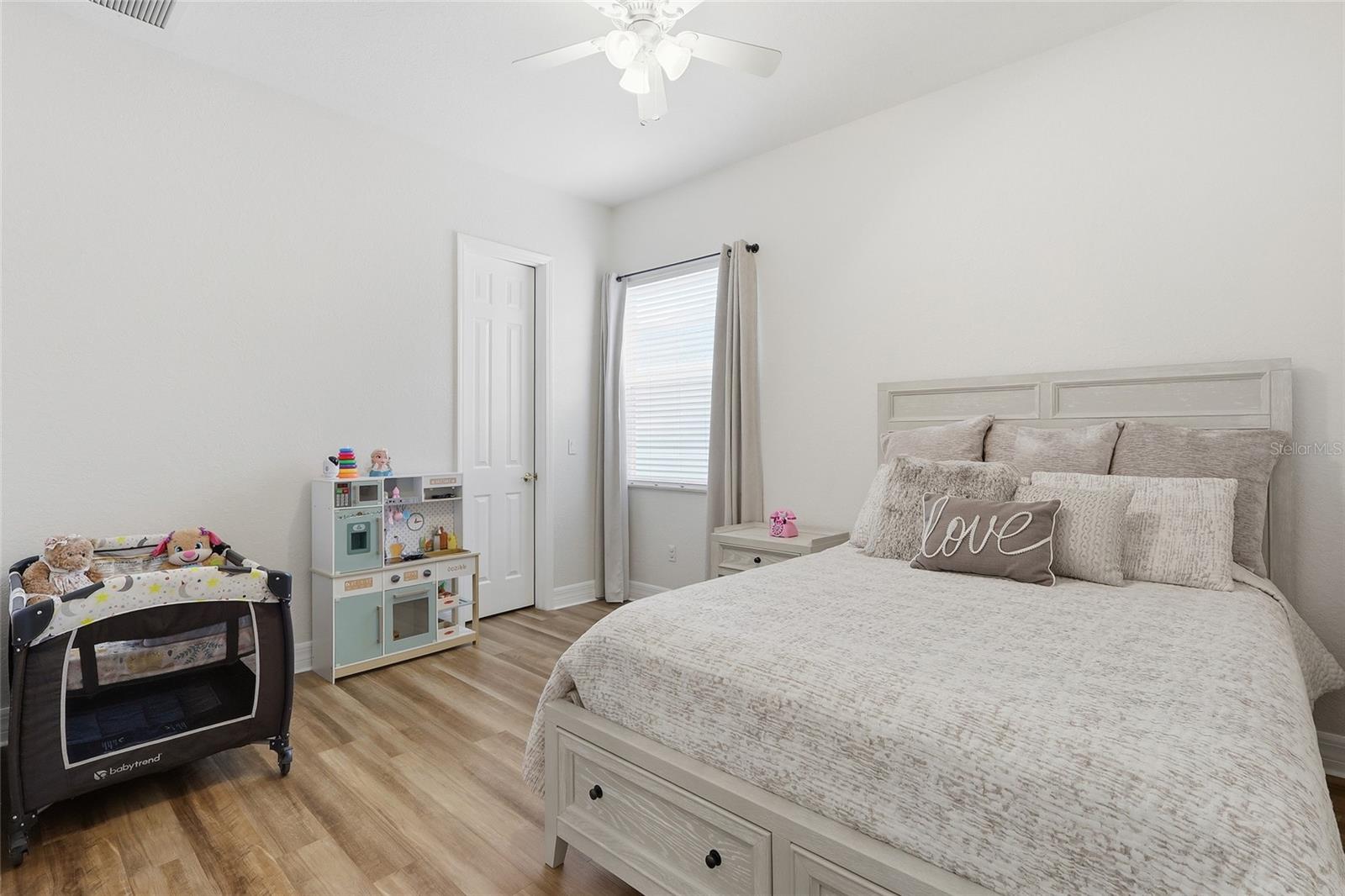 Image 25 of 54 For 11749 Newberry Grove Loop