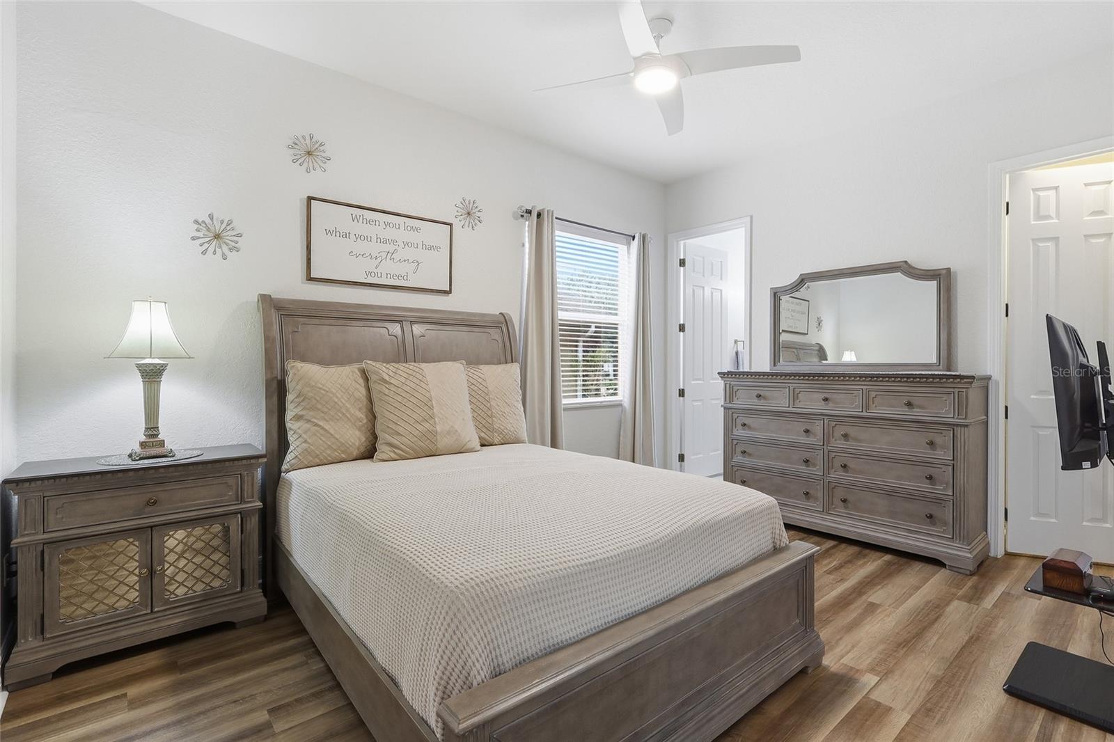 Image 26 of 54 For 11749 Newberry Grove Loop