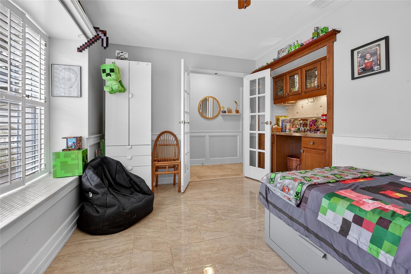 Image 15 of 81 For 4945 Canterbury Drive