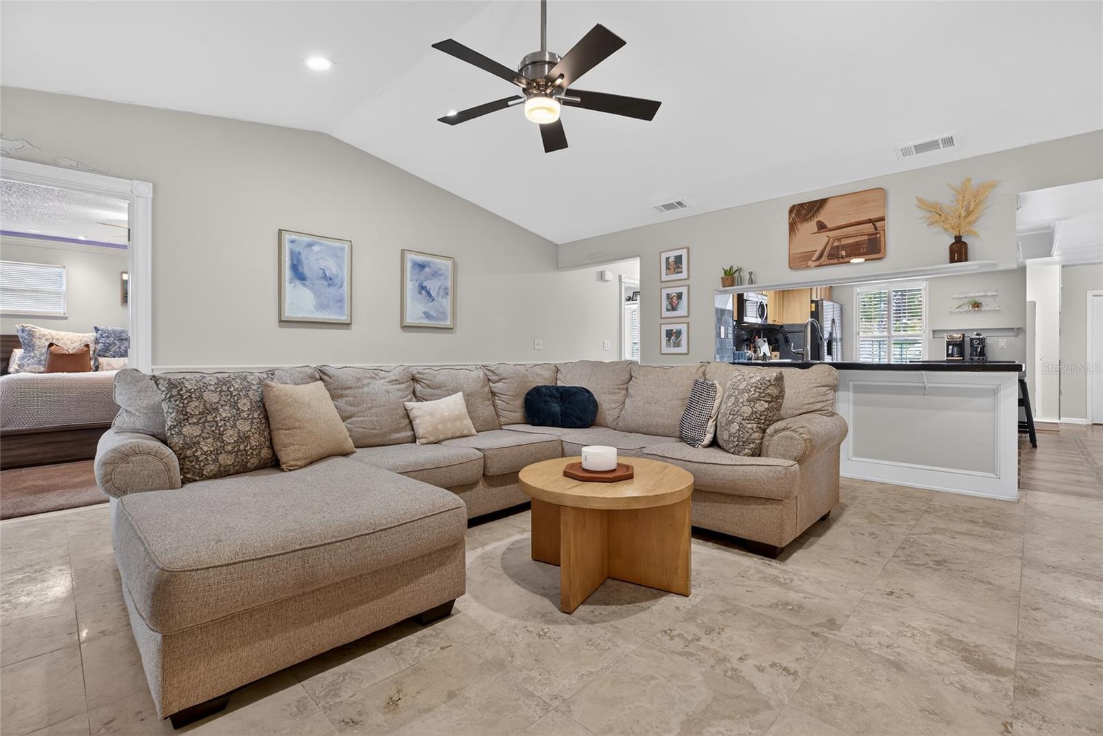 Image 19 of 81 For 4945 Canterbury Drive