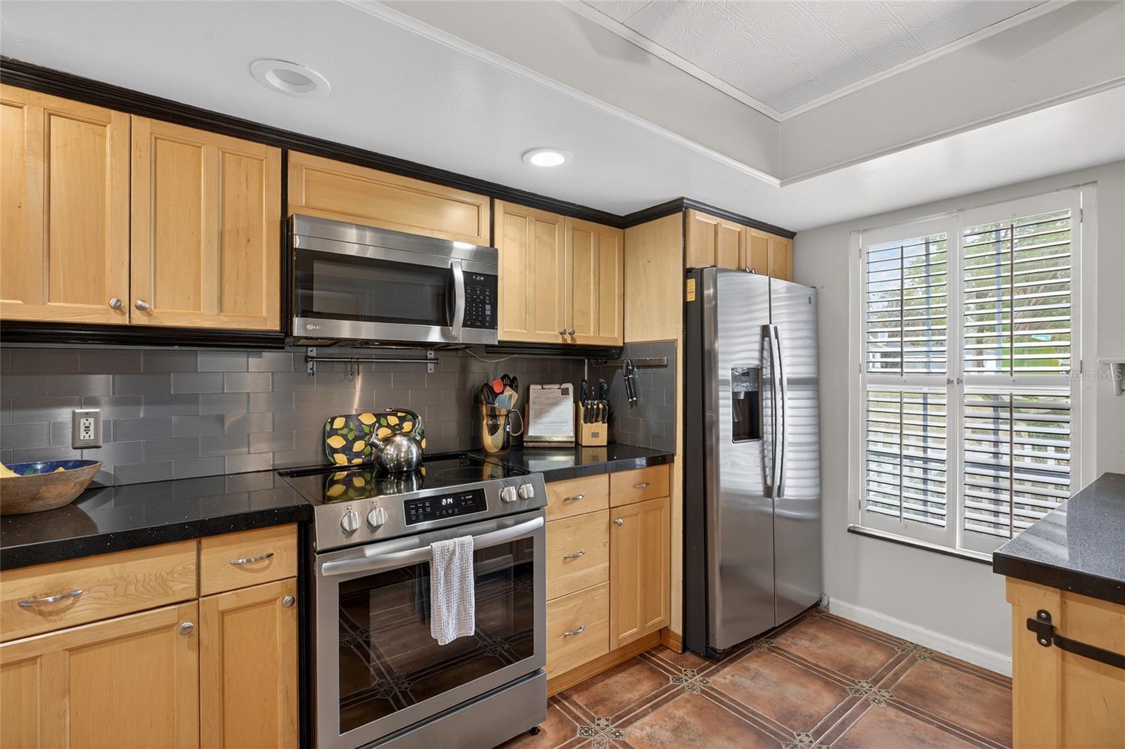 Image 22 of 81 For 4945 Canterbury Drive